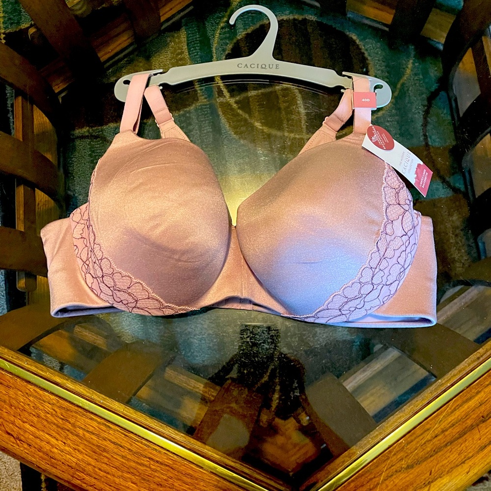 Cacique NWT bra